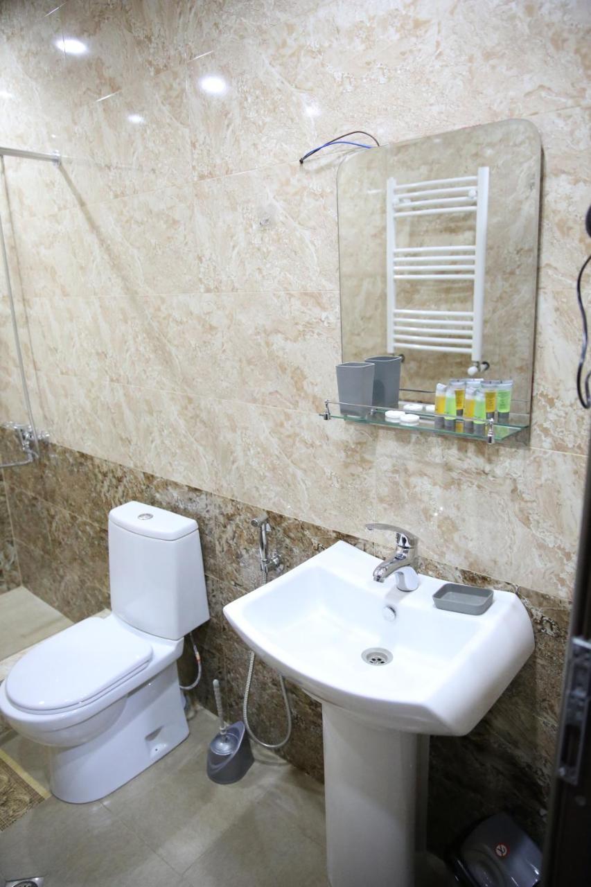 X Palace Tbilisi Ngoại thất bức ảnh